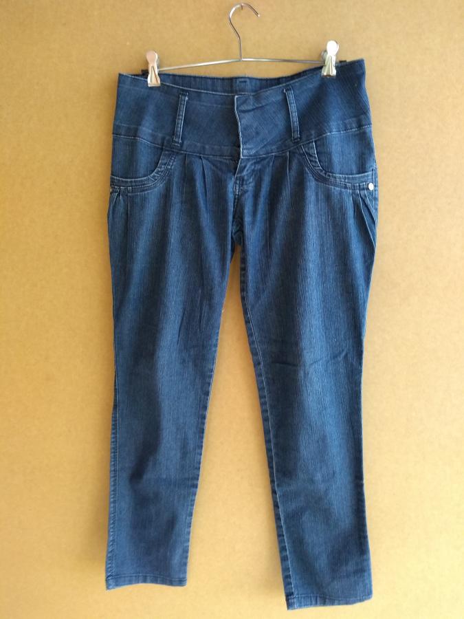 CaJF05: calça jeans feminina