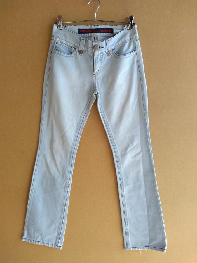 CaJf01: Calça jeans clara